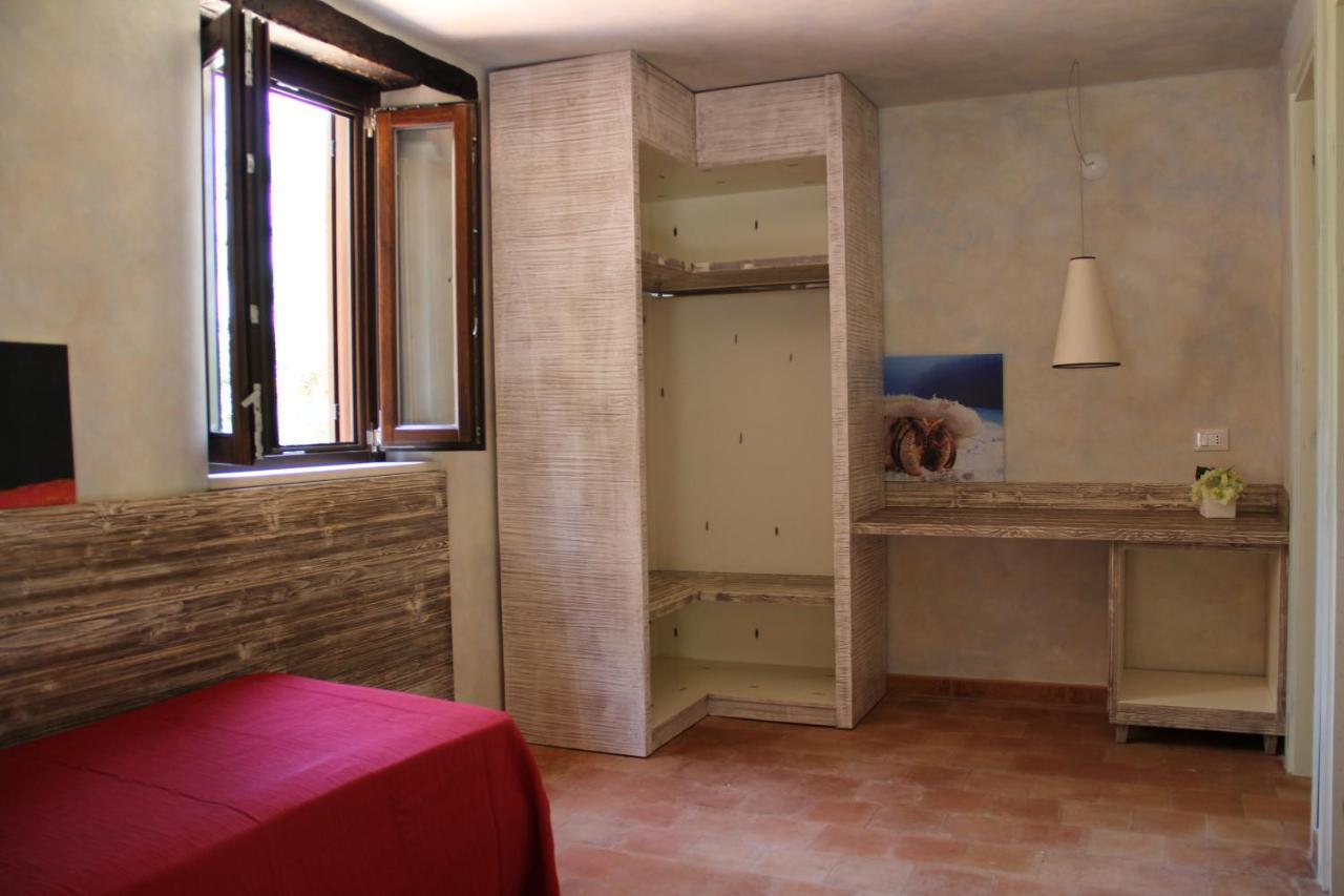Tenuta Conte Ruggero Santa Domenica  Bagian luar foto